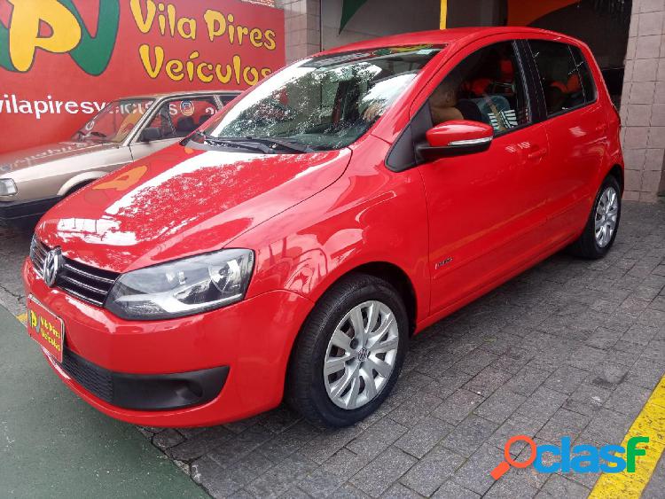 VOLKSWAGEN FOX 1.6 MI TOTAL FLEX 8V 5P VERMELHO 2013 1.6