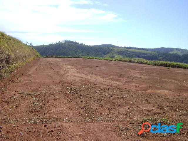 Área Industrial Atibaia 100% plana rua larga para carretas