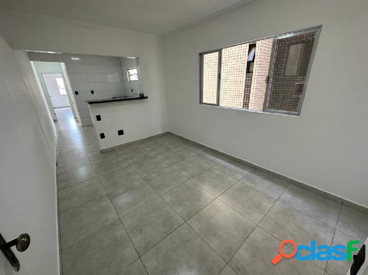 Apartamento 1 dorm 44m² reformado e ótima localização,