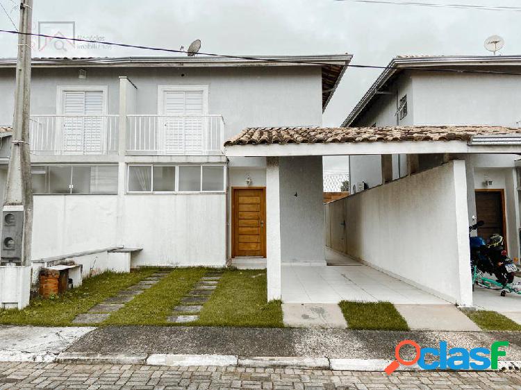 Casa 3 dormitórios121m²AC/R$650.000,000 Condomínio Perola