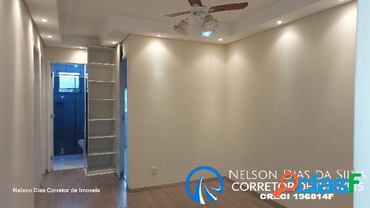 Lindo apartamento 2 dormitórios com vaga em Taboão da