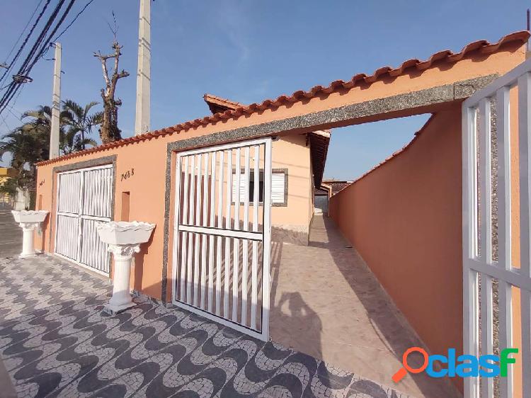 OPORTUNIDADE!! À VENDA, CASA NOVA COM PISCINA EM