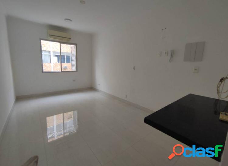 Sala Living 28m² reformado na Ponta da Praia, Santos