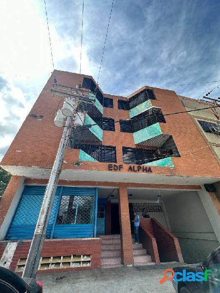 VENTA O ALQUILER DE LOCAL COMERCIAL EN EDF ALPHA AV.