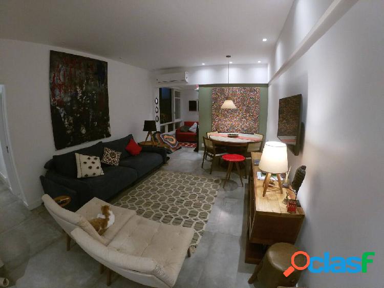 Belíssimo apartamento em Copacabana com 3 Quartos e119 m2
