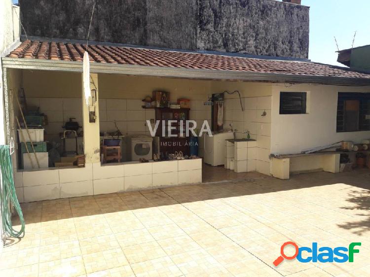 Casa com 2 quartos, à venda em Bauru, Jardim Flórida