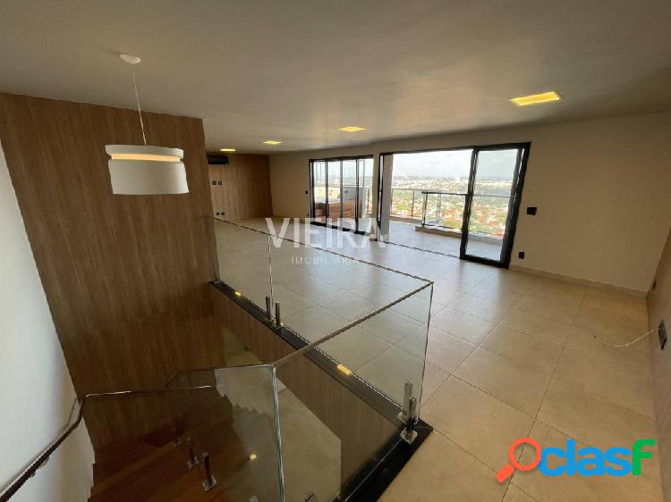 Cobertura duplex com 3 quartos, 205m², à venda no