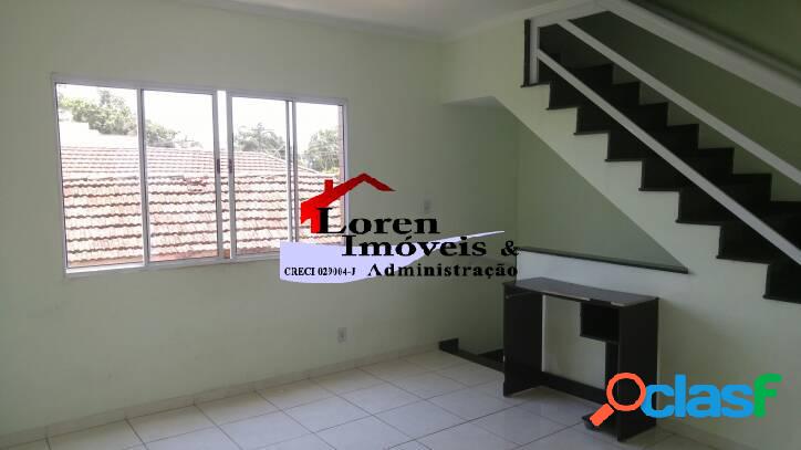 Triplex de 2 dormitórios Catiapoã Sv!