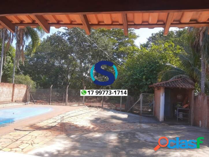 VENDE-SE RANCHO NO MUNICÍPIO DE INDIAPORÃ-SP