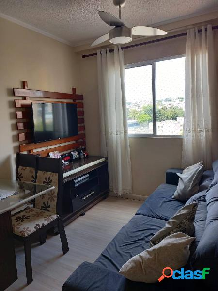 Lindo Apartamento com Lazer e Excelente Localização, 2