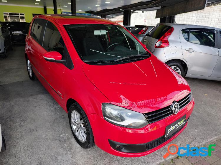 VOLKSWAGEN FOX 1.6 MI TOTAL FLEX 8V 5P VERMELHO 2014 1.6