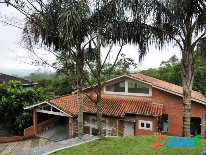 Ótima Casa no Parque das Artes!!!