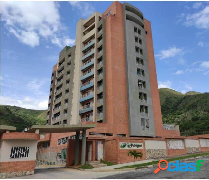 Apartamento en Venta en Residencias La Pedregosa, Mañongo