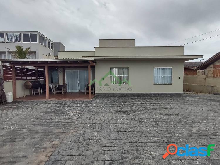 Casa com 3 dormitórios, 165,40m², à venda em Bal. Barra