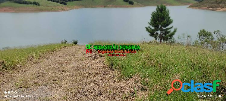 Chácara na beira da represa em Paraíbuna