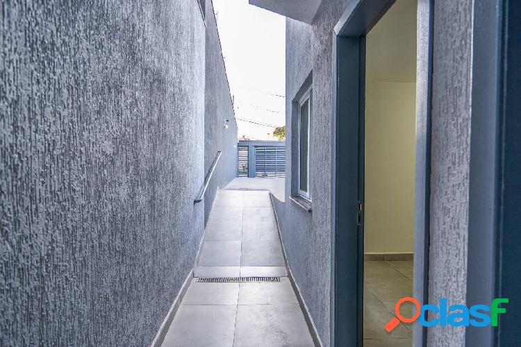 Sobrados novos em condomínio 64m² com 2 dorm. 1 vg. em