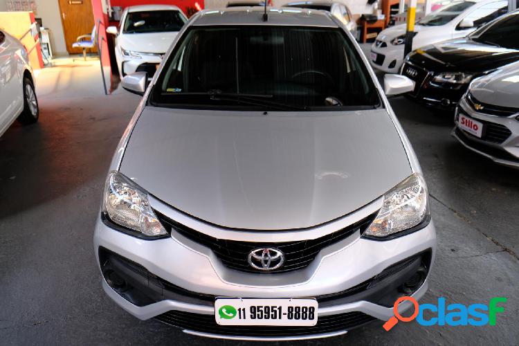 TOYOTA ETIOS XS SEDAN 1.5 FLEX 16V 4P AUT. PRATA 2018 1.5