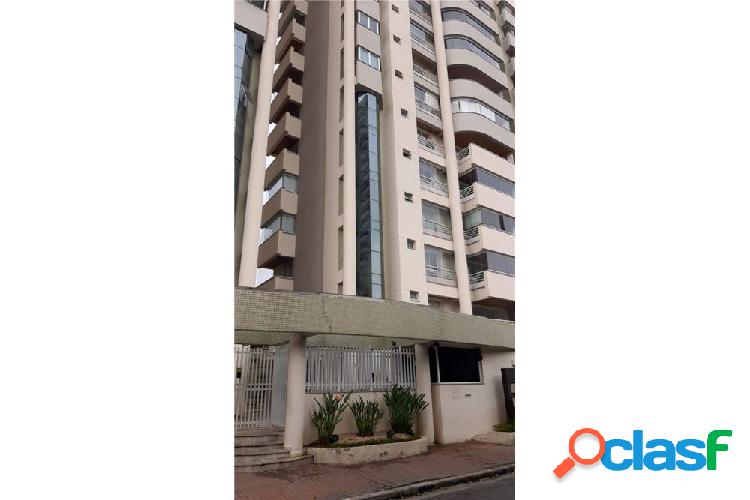 Apartamento com 4 quartos, 207m², à venda em Santo André,
