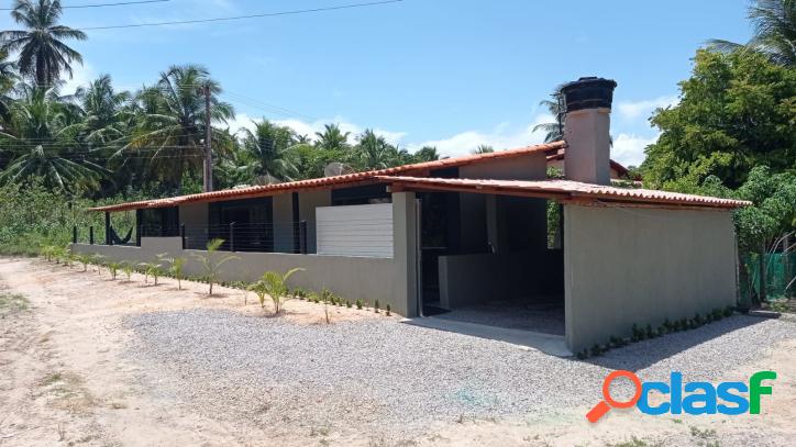 Casa com 2 suítes por R$ 180.000 - em Japaratinga/AL