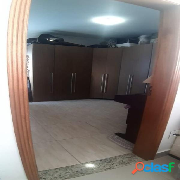 Casa com 3 dormitórios à venda, 85 m² por R$ 480.000,00 -