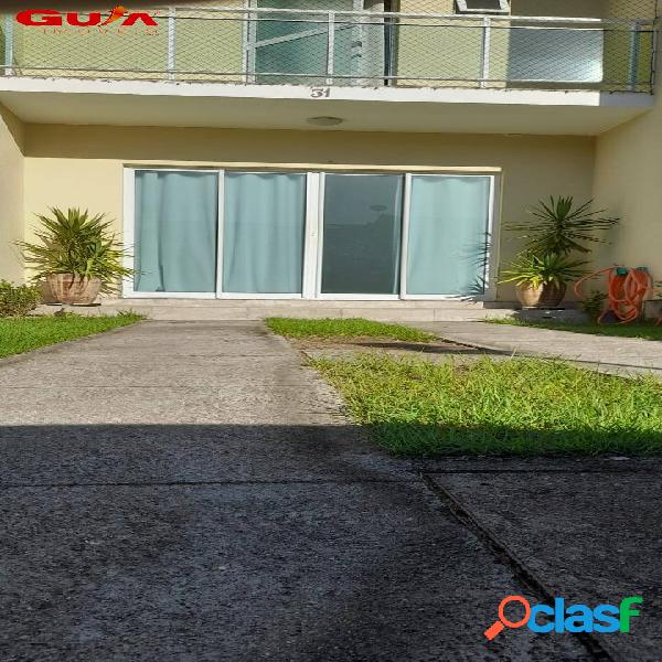 Casa em condomínio no centro do Eusébio