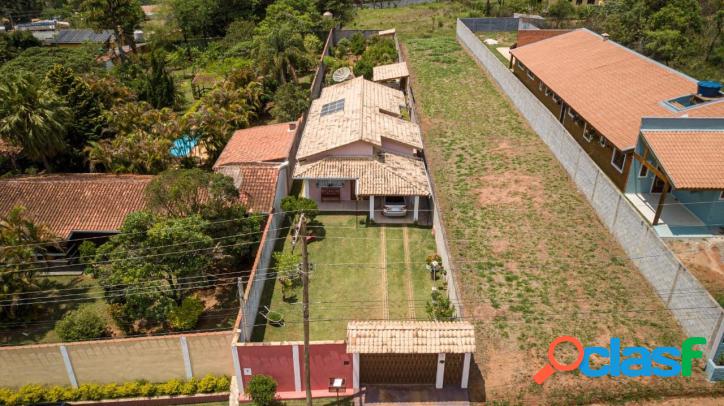 Chácara com 2 dormitórios à venda, 750 m² por R$