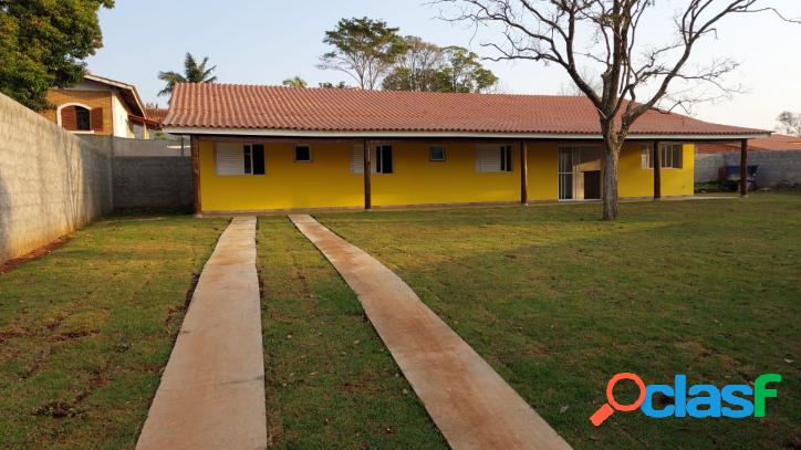 Chácara com 3 dormitórios à venda, 527 m² por R$
