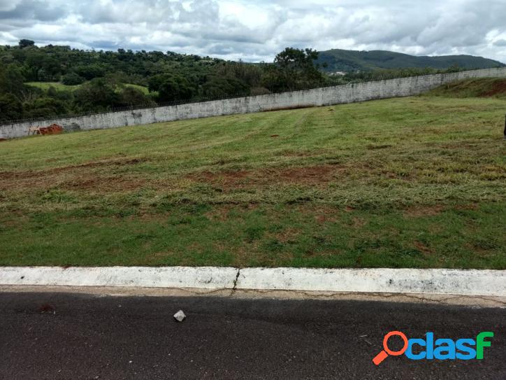 Terreno à venda, 682 m² por R$ 255.000,00 - Jd. Flamboyan