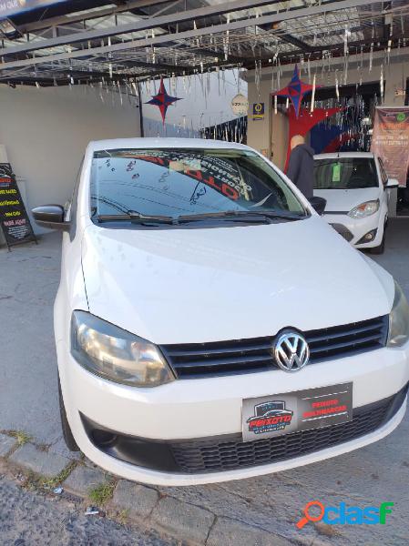 VOLKSWAGEN FOX PRIMEHIGLI. 1.6 TOTAL FLEX 8V 5P BRANCO 2014