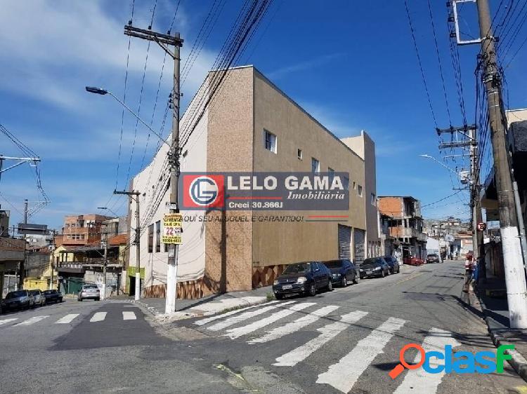 APARTº PRÓXIMO À ESTAÇÃO