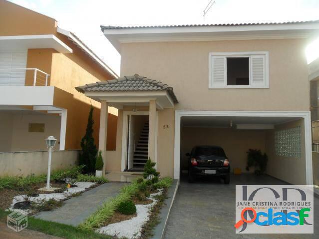 CASA NO PALM HILLS REPLETOS DE ARMÁRIOS - KM 26 DA RAPOSO