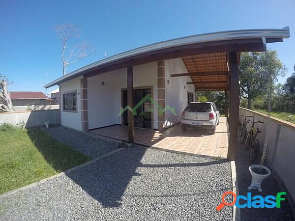 Casa com 2 dormitórios, 100m, à venda em Balneário Barra