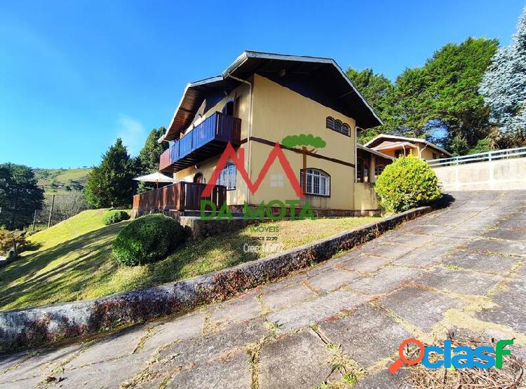 Casa em região diferenciada de Campos do Jordão –