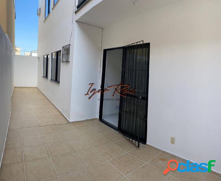 Apartamento com 2 quartos, Área externa, Térreo no Pq.