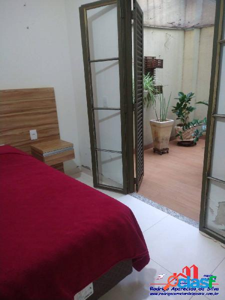 Vendo Casa 3 Dormitórios Sendo 1 Suíte + Closet - Bairro