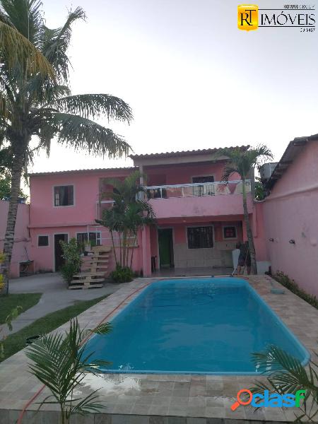 03 casas à venda no mesmo terreno com piscina em Cabo Frio,