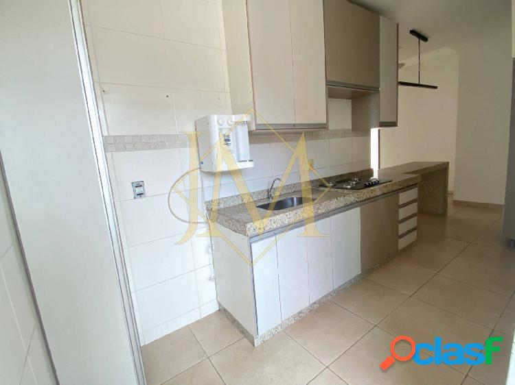 Apartamento no Bairro Jk com Ármarios Planejados