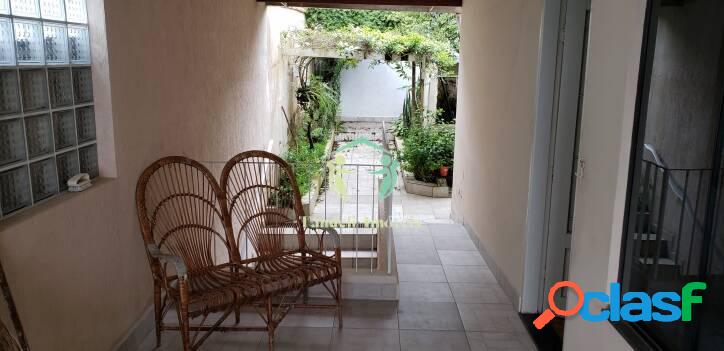 Casa assobradada, 3 dormitórios - Jardim Anchieta