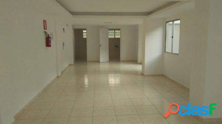 Lindo apartamento dois quartos - Condomínio fechado -