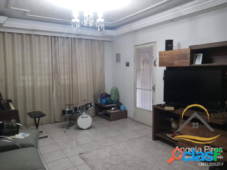 Sobrado com 3 dormitórios à venda, 150 m² por R$