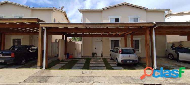 Casa de condomínio com 3 quartos, 170m², à venda em
