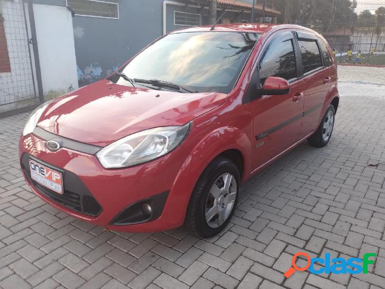 FORD FIESTA 1.6 8V FLEXCLASS 1.6 8V FLEX 5P VERMELHO 2013