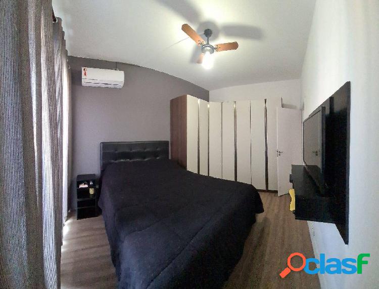 Amplo apartamento em Santos com vista mar - 2 Dormitórios