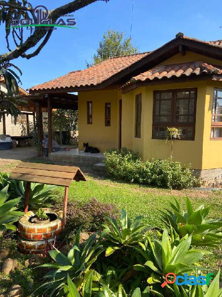 Casa em condomínio fechado