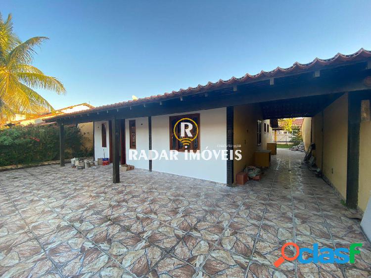 Casa linear em condomínio próximo à praia!