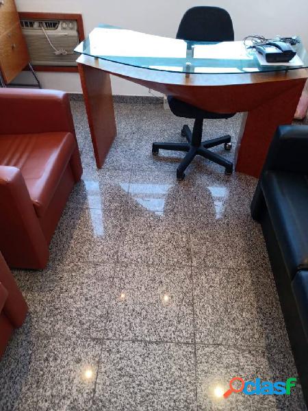 Sala Comercial a venda, 46,70m², 01 vaga, Sto Antonio -