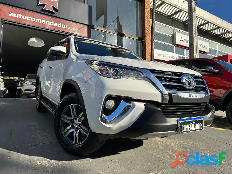 TOYOTA HILUX SW4 SRV 4X2 2.7 FLEX 16V AUT. BRANCO 2020 2,8