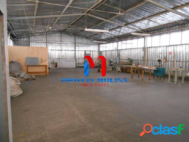 Galpão Comercial com 1500m² - Sacadura Cabral