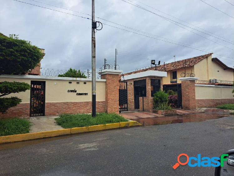 (66 MTS2) EN VENTA APARTAMENTO EN RESIDENCIA LIMON COUNTRY