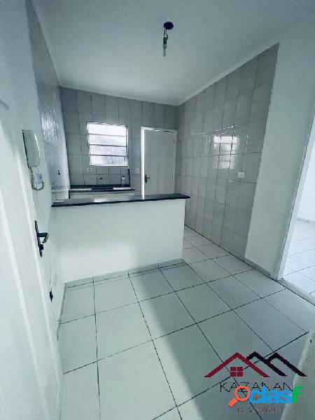 Apartamento tipo sala living na Encruzilhada em Santos - Sp